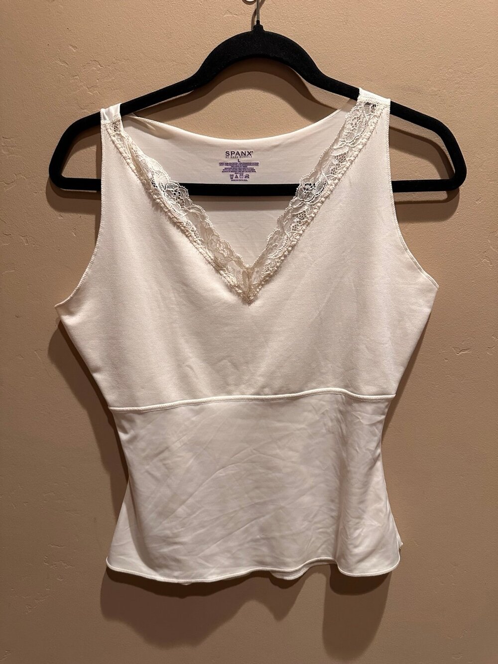 Spanx by Sara Blakely Thinstincts White Lace V-Neck Smoothing Shapewear Cami L